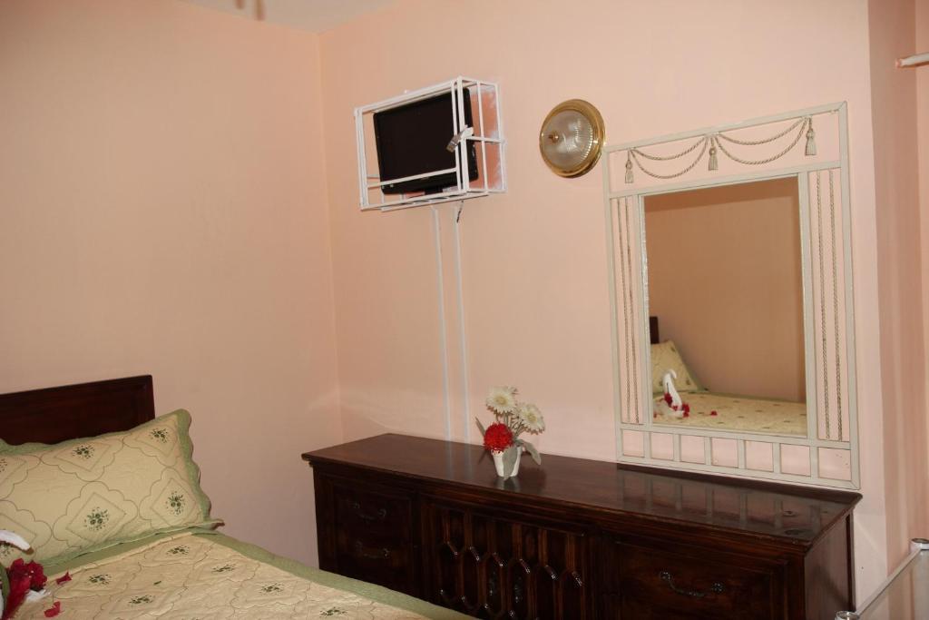 Executive Shaw Park Guest House Ocho Rios Rum bild